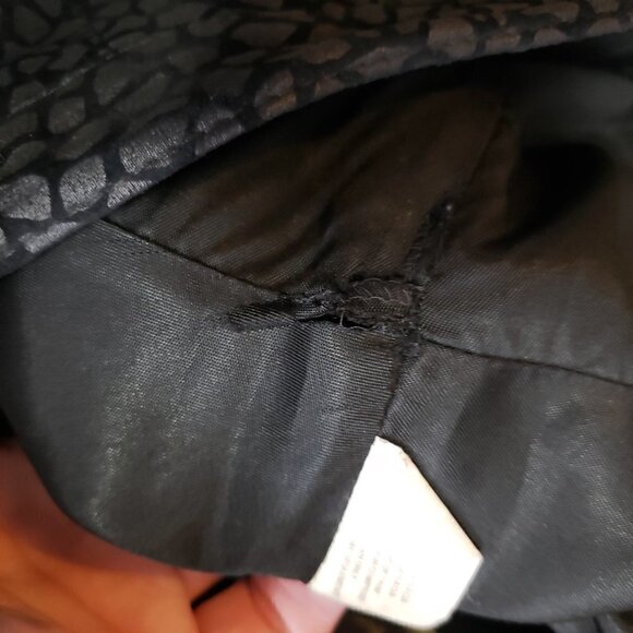 Vintage * Neto Black on Black Print Leather Skirt - Picture 9 of 11